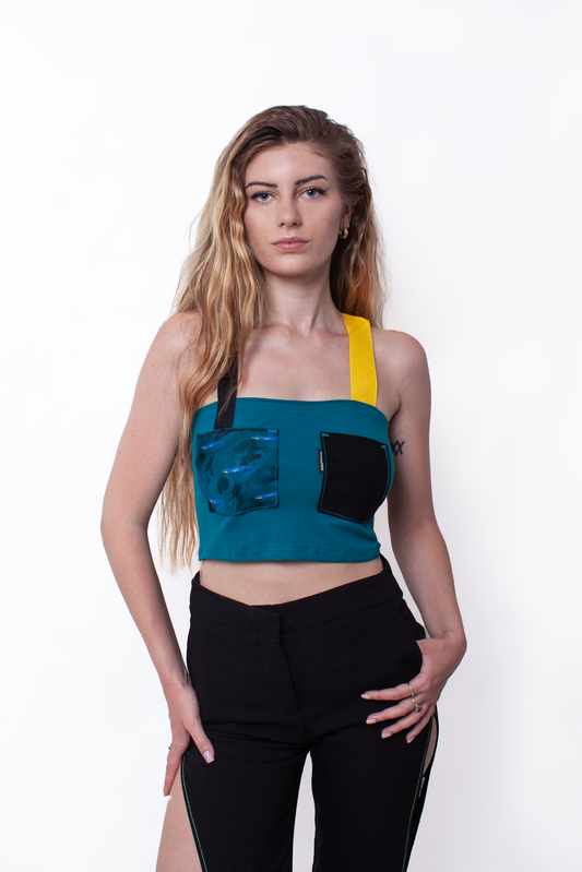 Asymmetric crocodiles pockets crop top