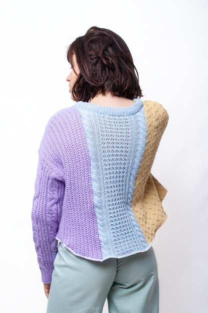 Tricolor pastel sweater with triangular buttons