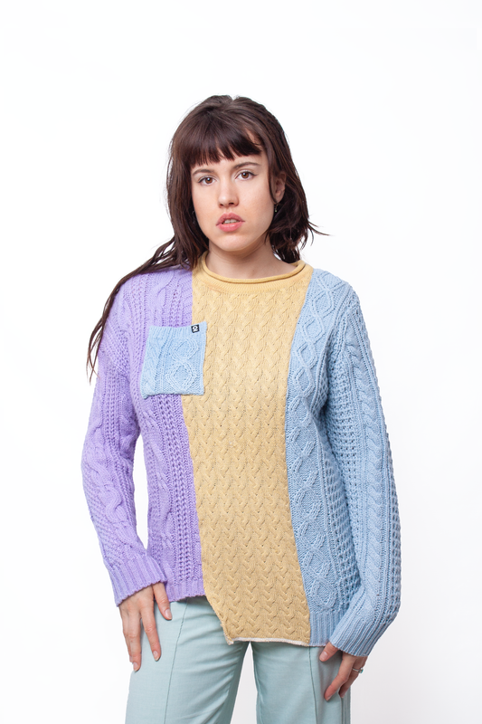 Tricolor pocket sweater